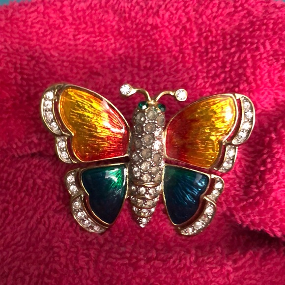 Vintage butterfly pin - Picture 3 of 7